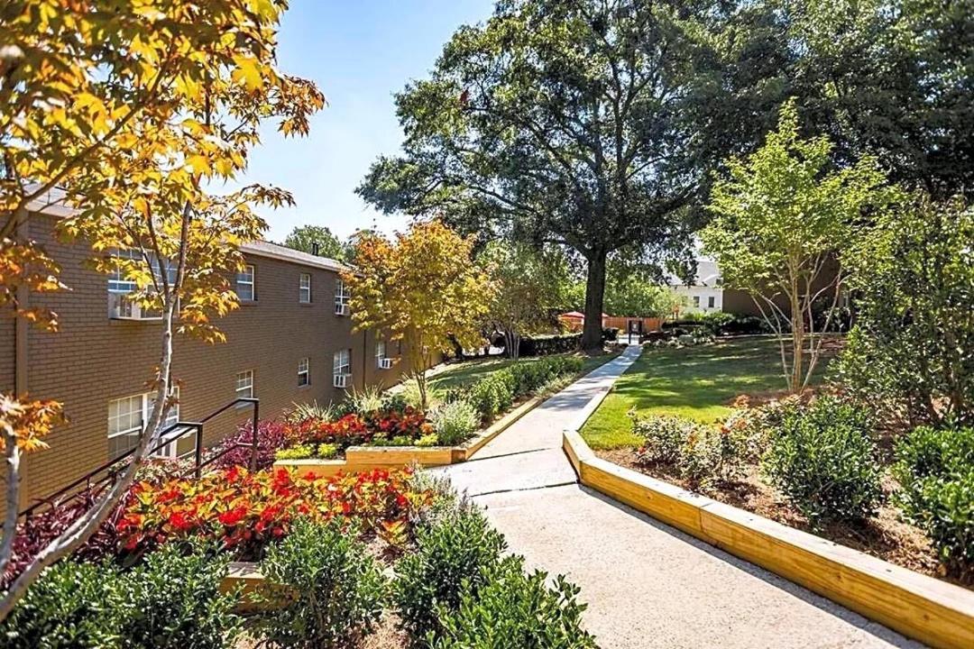 Crash Pad Free Parking Fast Wifi King Bd, Kitchen, Pool Apartamento Atlanta Exterior foto